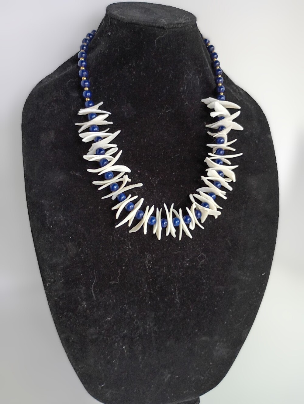 Vintage Faux Seashell And Bead Necklace